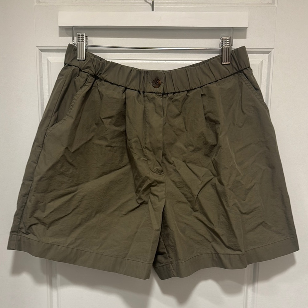 TOPSHOP Olive Shorts- size 6